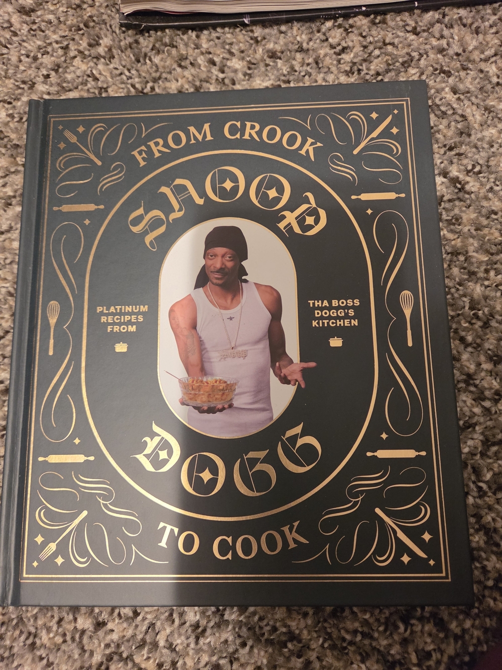 From Crook to Cook Snoop Dogg Cookbook - Green & Gold Cover